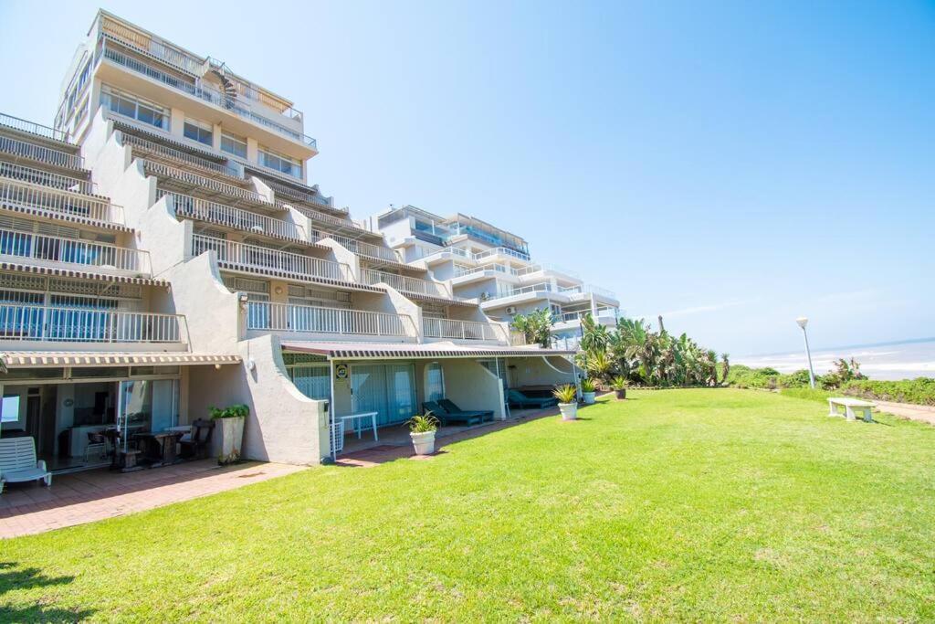 25 Bronze Bay Umhlanga Rocks Leilighet Durban Eksteriør bilde